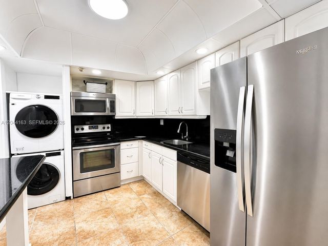 290 174th St 1207, Sunny Isles Beach, FL 33160