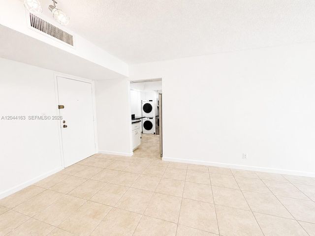 290 174th St 1207, Sunny Isles Beach, FL 33160