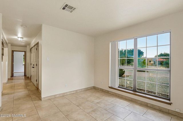 960 Calle Sereno, Las Cruces, NM 88007