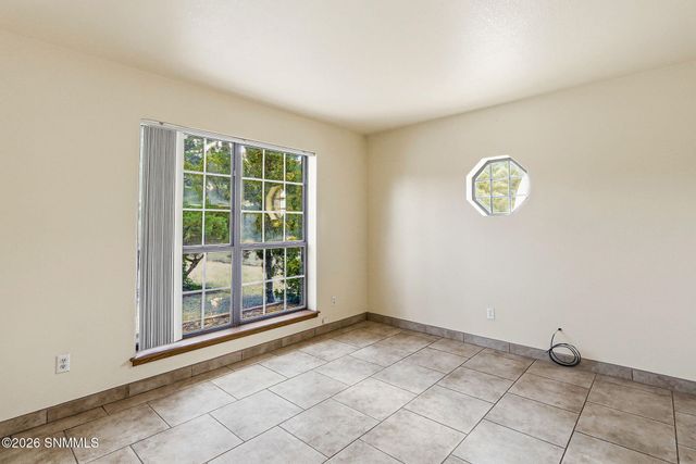 960 Calle Sereno, Las Cruces, NM 88007