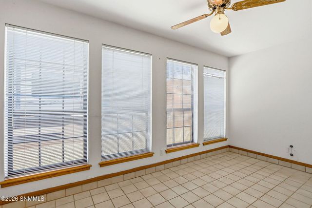 960 Calle Sereno, Las Cruces, NM 88007