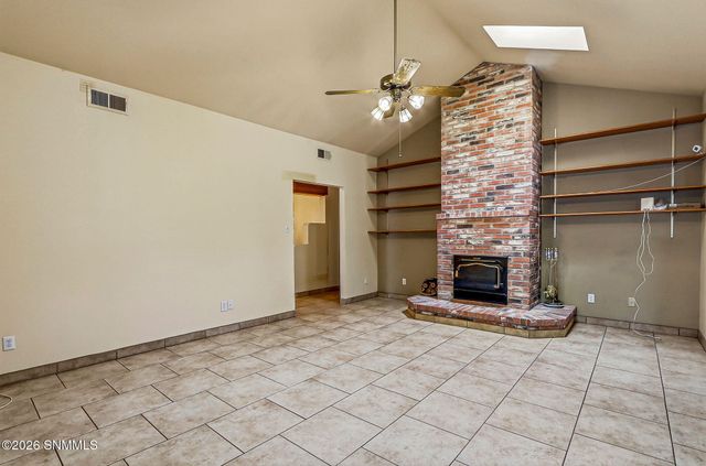 960 Calle Sereno, Las Cruces, NM 88007