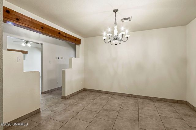 960 Calle Sereno, Las Cruces, NM 88007