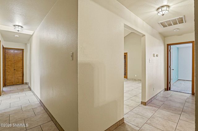 960 Calle Sereno, Las Cruces, NM 88007