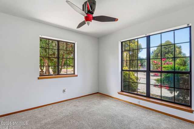 960 Calle Sereno, Las Cruces, NM 88007