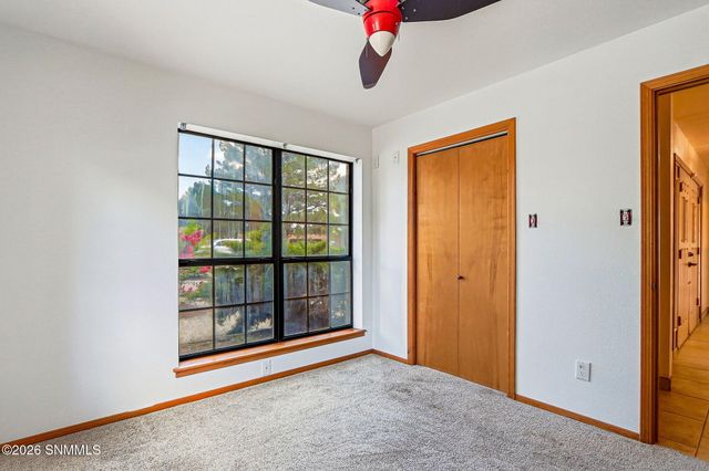 960 Calle Sereno, Las Cruces, NM 88007
