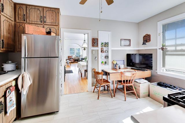 240 & 242 Highwood Avenue, Highwood, IL 60040