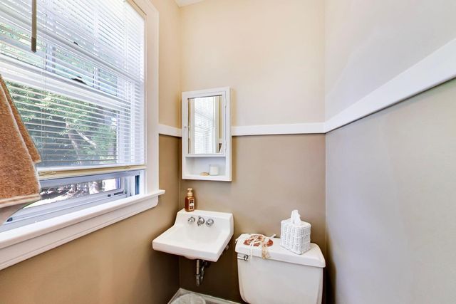 240 & 242 Highwood Avenue, Highwood, IL 60040