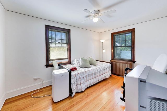 240 & 242 Highwood Avenue, Highwood, IL 60040