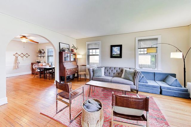 240 & 242 Highwood Avenue, Highwood, IL 60040