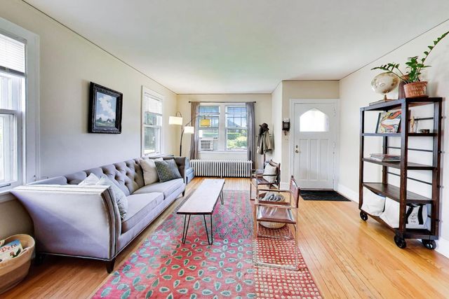 240 & 242 Highwood Avenue, Highwood, IL 60040