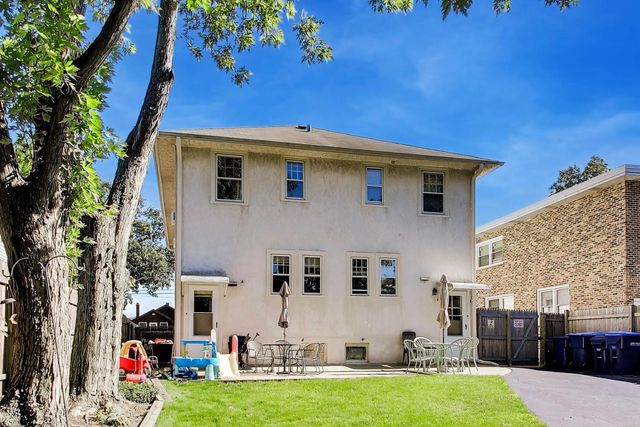 240 & 242 Highwood Avenue, Highwood, IL 60040