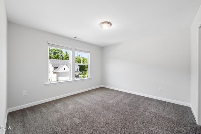 40 Echo Canyon Drive, Clayton, NC 27527