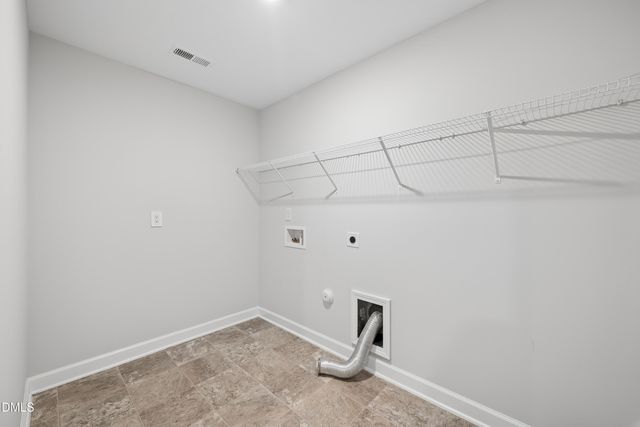 40 Echo Canyon Drive, Clayton, NC 27527