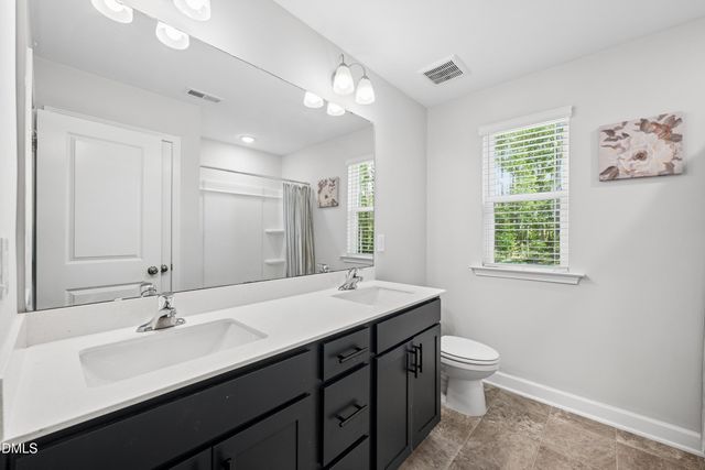 40 Echo Canyon Drive, Clayton, NC 27527