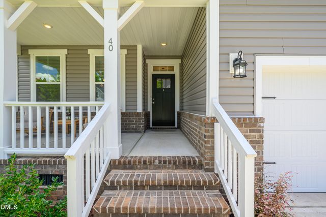 40 Echo Canyon Drive, Clayton, NC 27527
