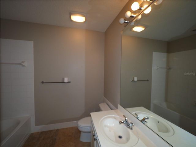 1649 NAPOLI DRIVE W, Sarasota, FL 34232