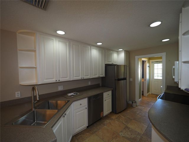 1649 NAPOLI DRIVE W, Sarasota, FL 34232