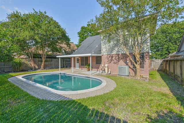 5811 N Magazine Circle, Houston, TX 77084
