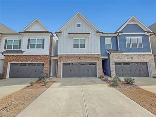 5316 Briggs Street, Flowery Branch, GA 30542