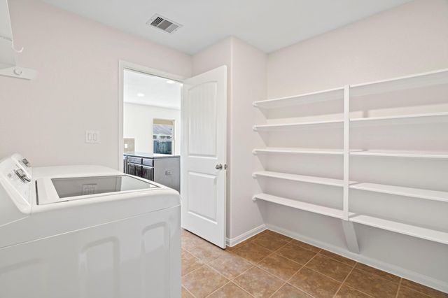 9006 Sasson Boulevard, Houston, TX 77044