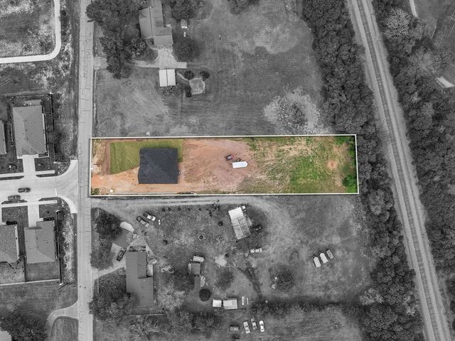 1874 Burleson, Brenham, TX 77833