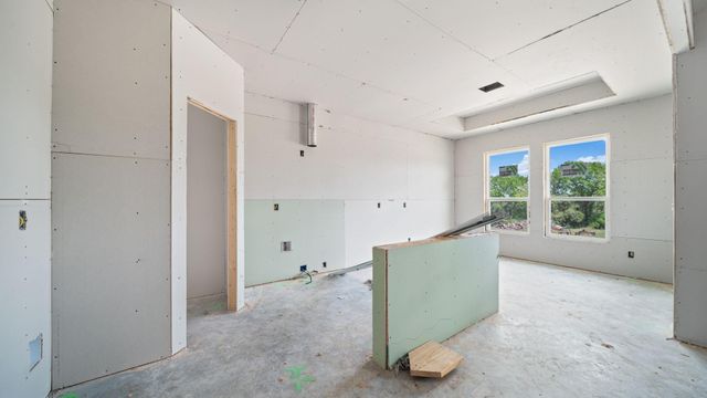 1874 Burleson, Brenham, TX 77833