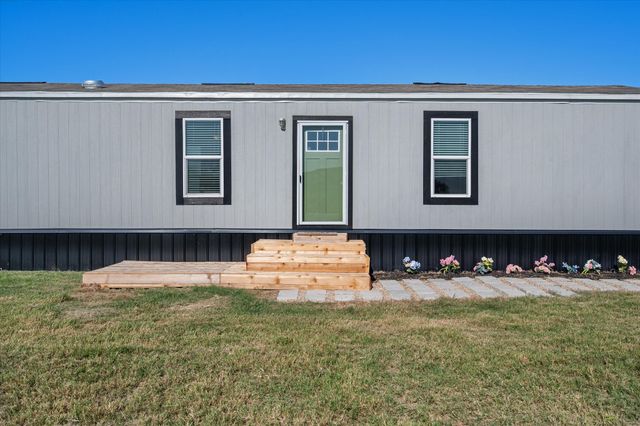 211 FM 2547, Fairfield, TX 75840