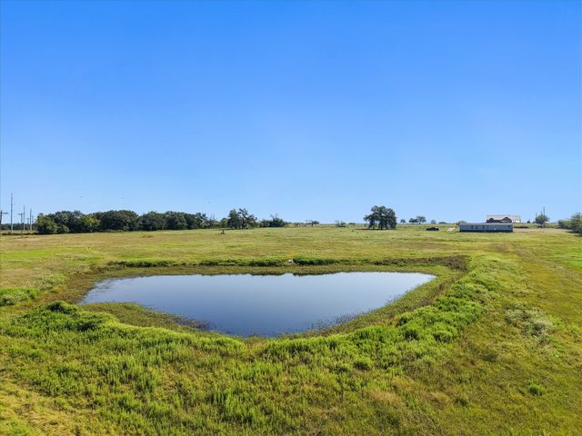 211 FM 2547, Fairfield, TX 75840