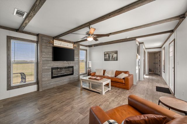 211 FM 2547, Fairfield, TX 75840