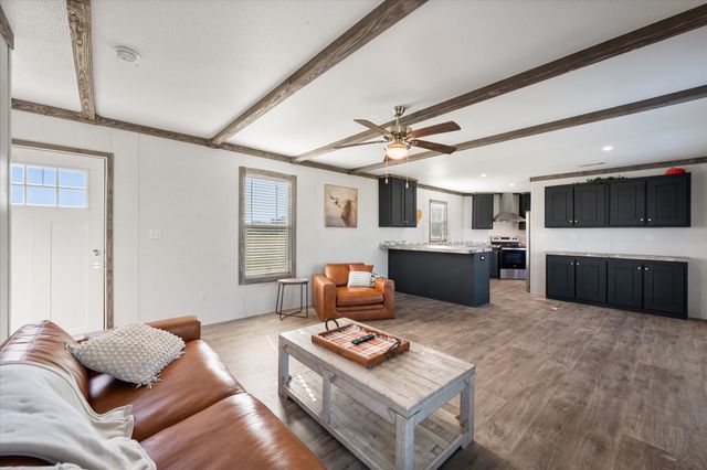 211 FM 2547, Fairfield, TX 75840