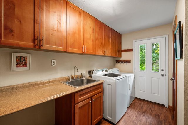 623 N Bowen Road, Arlington, TX 76012