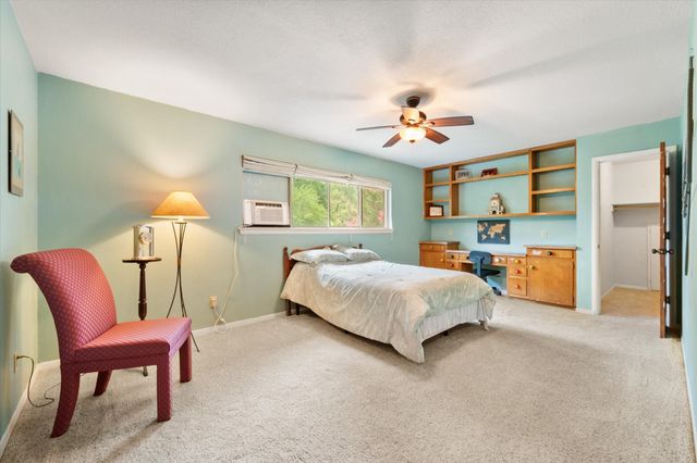 623 N Bowen Road, Arlington, TX 76012