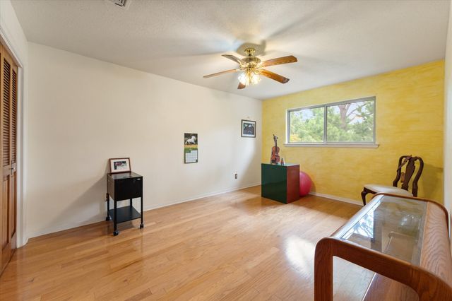 623 N Bowen Road, Arlington, TX 76012
