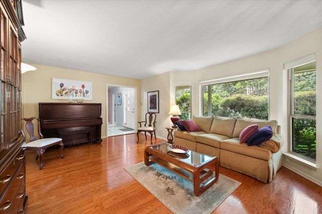 623 N Bowen Road, Arlington, TX 76012