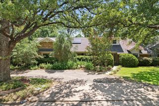 623 N Bowen Road, Arlington, TX 76012