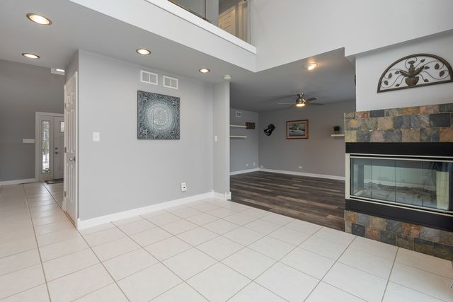 24751 Rosewood Lane, Manhattan, IL 60442