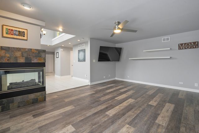 24751 Rosewood Lane, Manhattan, IL 60442