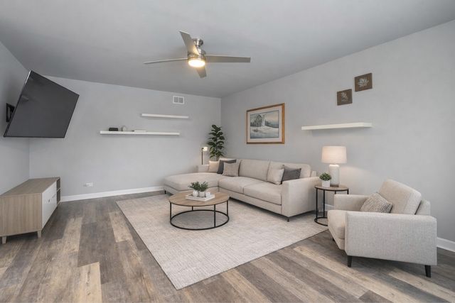 24751 Rosewood Lane, Manhattan, IL 60442