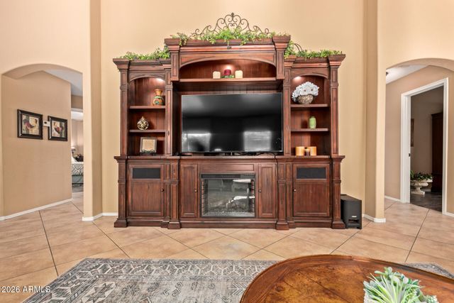 9211 N 183RD Drive, Waddell, AZ 85355