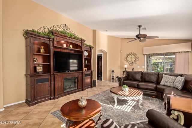 9211 N 183RD Drive, Waddell, AZ 85355