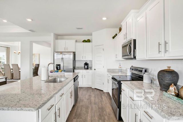 10426 Winning Colors Trail, Daphne, AL 36526