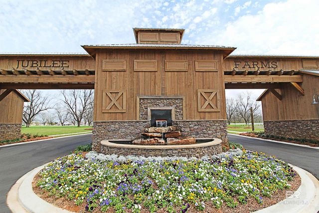 10426 Winning Colors Trail, Daphne, AL 36526