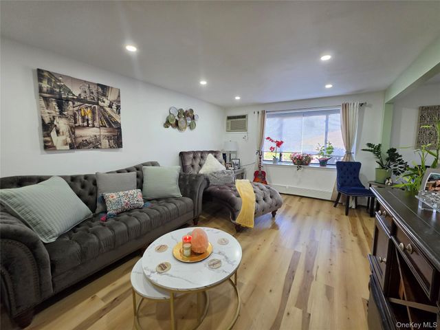 241 Country Club Lane, Pomona, NY 10970