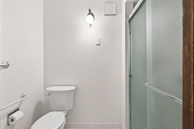 9500 Collegeview Road 112, Bloomington, MN 55437