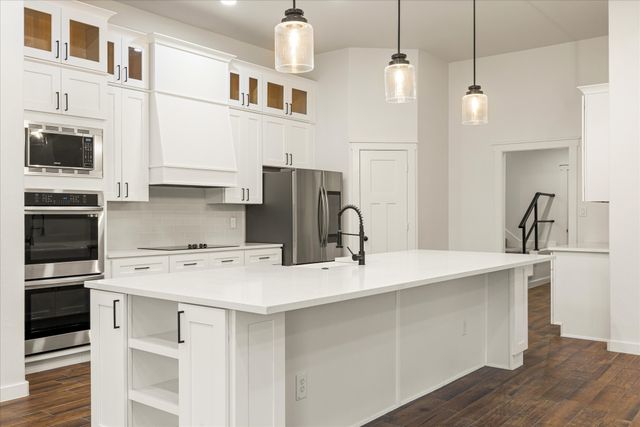 2902 Davis Road, Granbury, TX 76049