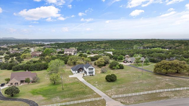 2902 Davis Road, Granbury, TX 76049