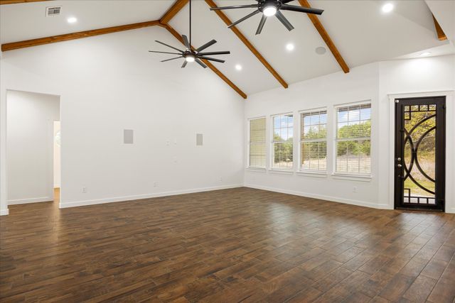 2902 Davis Road, Granbury, TX 76049