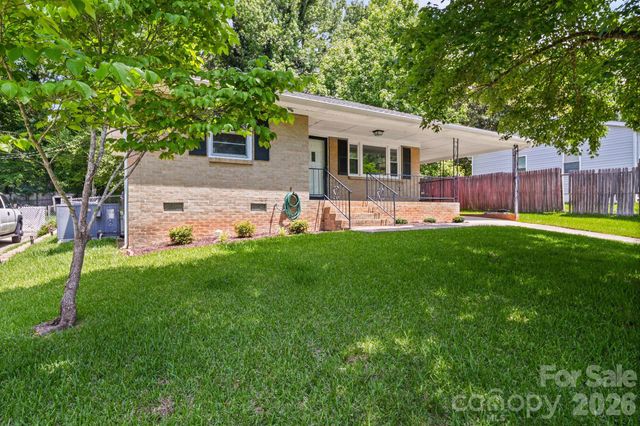 240 Nila Dawn Avenue, Gastonia, NC 28052