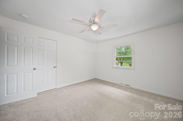 240 Nila Dawn Avenue, Gastonia, NC 28052